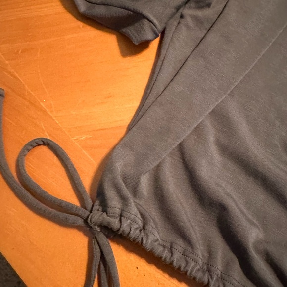 Athleta Cool Down Crop - Picture 4 of 7